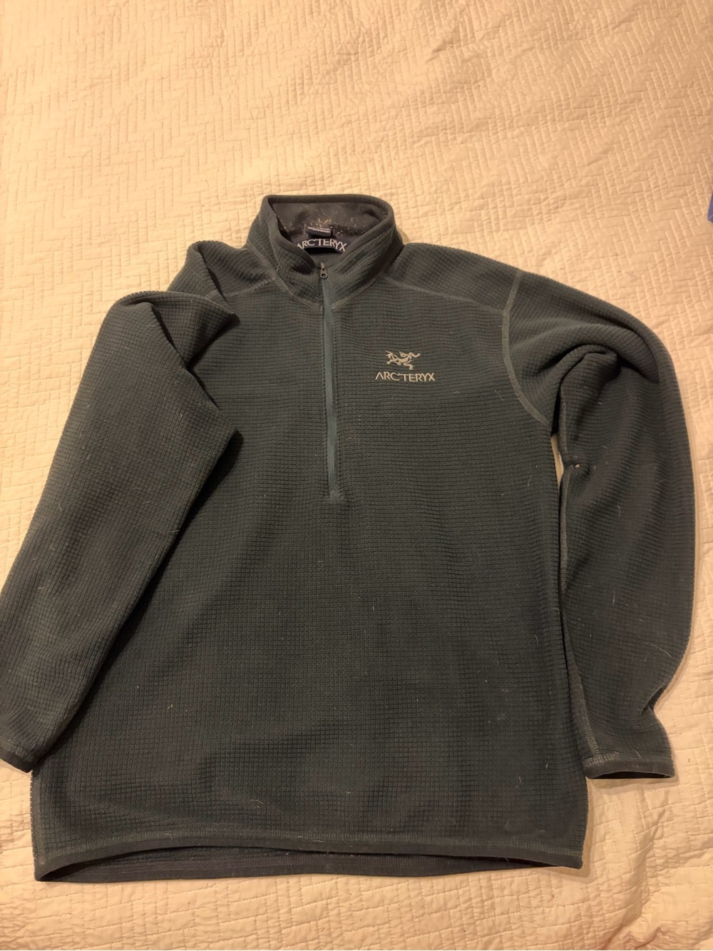 Arc'teryx Men's Dark blue Quarter-Zip Waffle Fleece Pullover size medium men’s